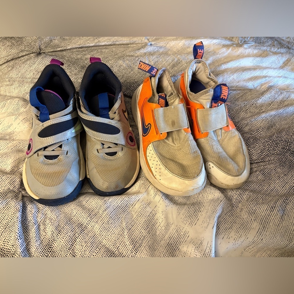 Pre Loved 2 Pair Nike
11 C & 13.5 C size
Perfect for outdoor playtime